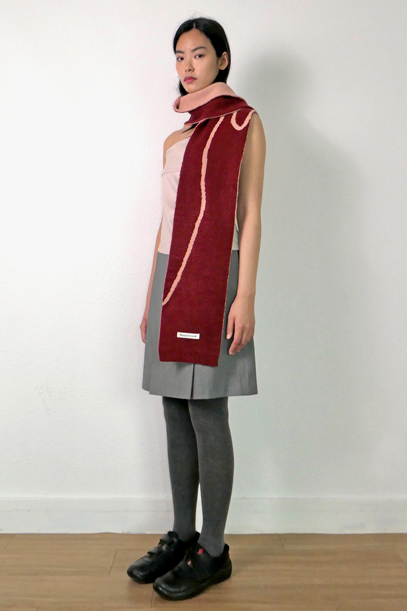 [Sold Out] RIBBON JACQUARD REVERSIBLE MUFFLER - RED